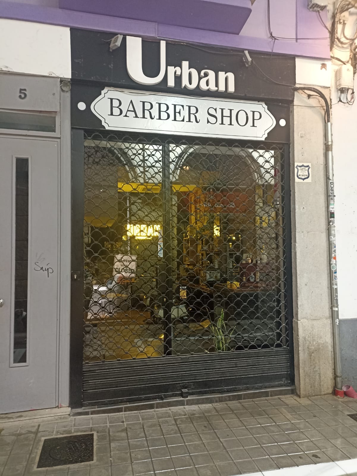 AUTOMATISMOS NEVADA PUERTAS AUTOMÁTICAS